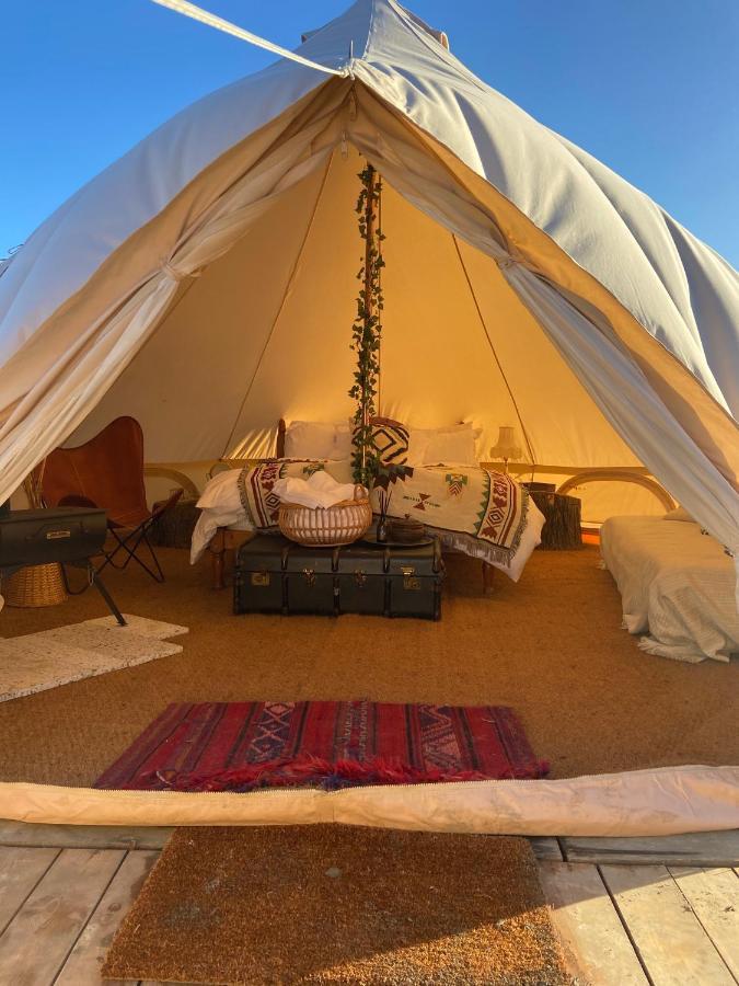 Fen Meadows Glamping - Luxury Cabins And Bell Tents Cambridge  Exterior foto